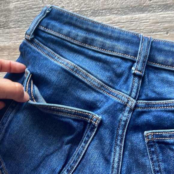 LC, LAUREN CONRAD HIGH RISE CUT OFF SHORTS, 2 - Picture 5 of 12